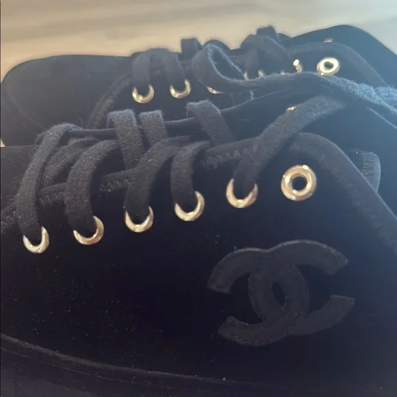 SOLD ⭐️Authentic CHANEL Black Sneakers with silver  Accents - Picture 9 of 10